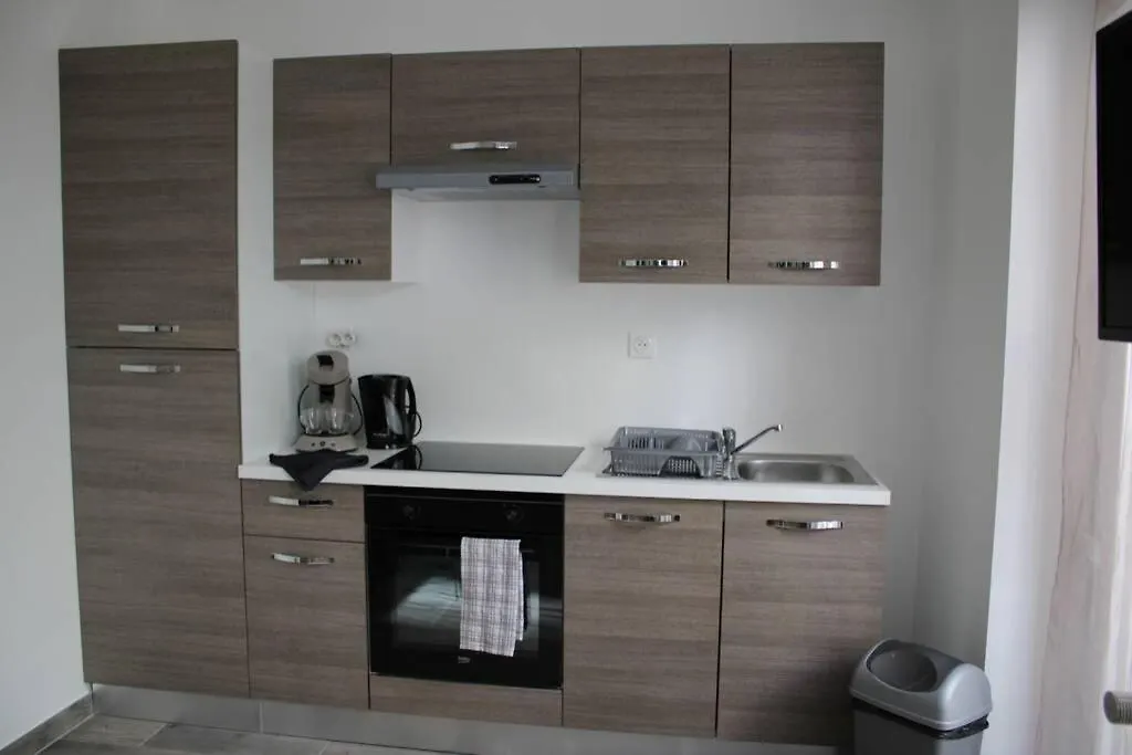 Tout Confort Avec Terrasse Apartment Brest 0*,  France